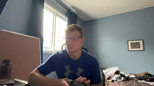 Snapshot of lustylyndon chatting on 06.17.26 lustylyndon online show from 06.17.26