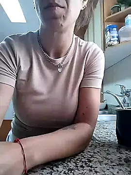 agustinalatina online show from 11.06.25