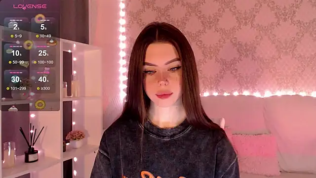 HolyMiax online show from 10.10.25