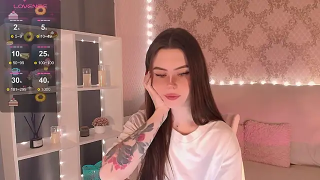 Snapshot of HolyMiax chatting on 02.12.26 HolyMiax online show from 02.12.26