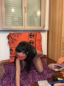 Snapshot of Transito7 chatting on 10.15.25 Transito7 online show from 10.15.25