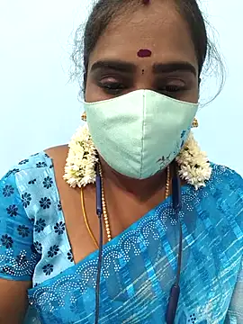 Snapshot of Tamil_riyalini12 chatting on 09.28.25 Tamil riyalini12 online show from 09.28.25