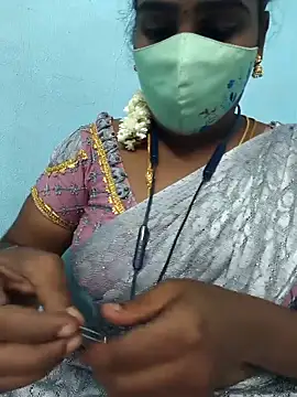 Snapshot of Tamil_riyalini12 chatting on 10.02.25 Tamil riyalini12 online show from 10.02.25