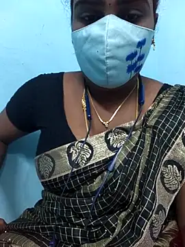 Snapshot of Tamil_riyalini12 chatting on 10.23.25 Tamil riyalini12 online show from 10.23.25