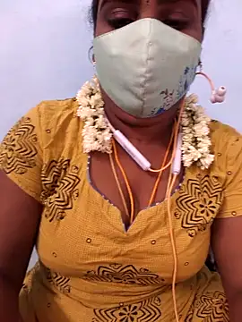 Snapshot of Tamil_riyalini12 chatting on 11.01.25 Tamil riyalini12 online show from 11.01.25