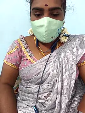 Snapshot of Tamil_riyalini12 chatting on 11.20.25 Tamil riyalini12 online show from 11.20.25