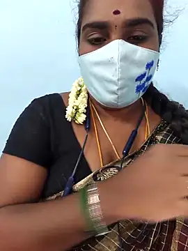 Snapshot of Tamil_riyalini12 chatting on 12.16.25 Tamil riyalini12 online show from 12.16.25