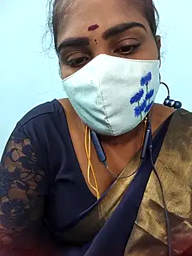 Snapshot of Tamil_riyalini12 chatting on 01.13.26 Tamil riyalini12 online show from 01.13.26