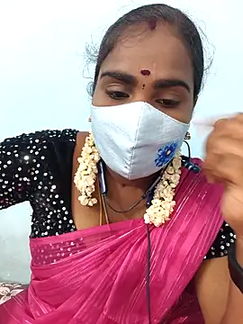 Snapshot of Tamil_riyalini12 chatting on 02.25.26 Tamil riyalini12 online show from 02.25.26