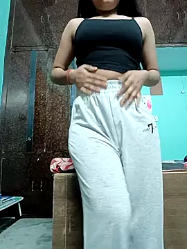Sexy Yasmin online show from 10.28.25