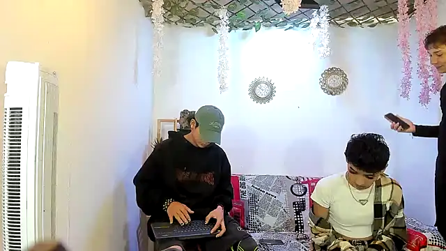 Bastian boyshot77 online show from 02.15.26