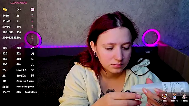 Mini Lady1 online show from 10.04.25