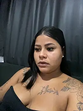 Snapshot of tigresa865 chatting on 10.24.25 tigresa865 online show from 10.24.25