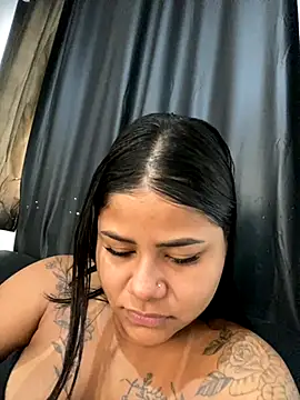 Snapshot of tigresa865 chatting on 10.26.25 tigresa865 online show from 10.26.25