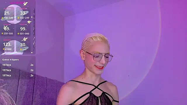 Snapshot of liiamluna_ chatting on 03.30.26 liiamluna online show from 03.30.26