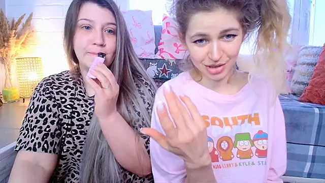 Snapshot of CherryZlata chatting on 03.16.26 CherryZlata online show from 03.16.26