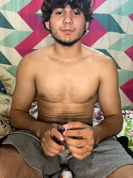 Snapshot of Jhossua_ chatting on 09.28.25 Jhossua  online show from 09.28.25