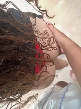 Sophia Henry online show from 03.08.26