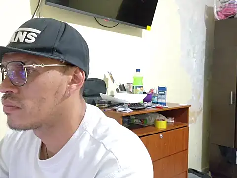 DOBLEWYOSK69G online show from 10.04.25