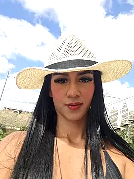 Juliana Xander online show from 01.08.26