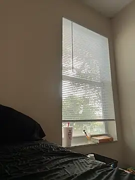 Snapshot of sweetsirenn chatting on 05.19.26 sweetsirenn online show from 05.19.26