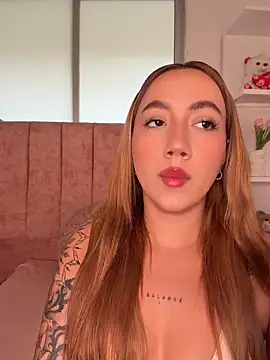 Snapshot of Becca_Johnson_u chatting on 05.17.26 Becca Johnson u online show from 05.17.26