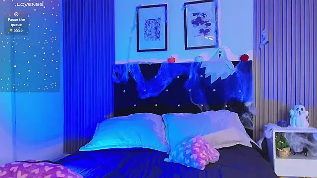 ashlycarteer online show from 10.10.25