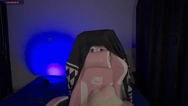 Gaby  Howards online show from 11.03.25