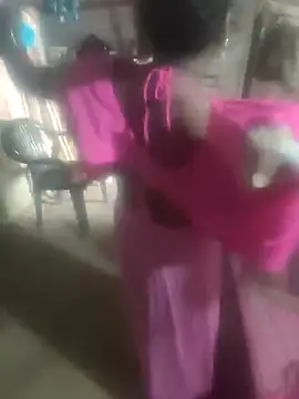 Snapshot of sshrichandra chatting on 11.14.25 sshrichandra online show from 11.14.25