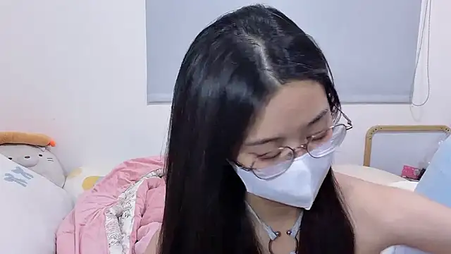 Snapshot of LHeart chatting on 07.08.26 LHeart online show from 07.08.26