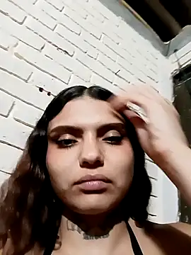 Snapshot of Alis_1327 chatting on 10.07.25 Alis 1327 online show from 10.07.25