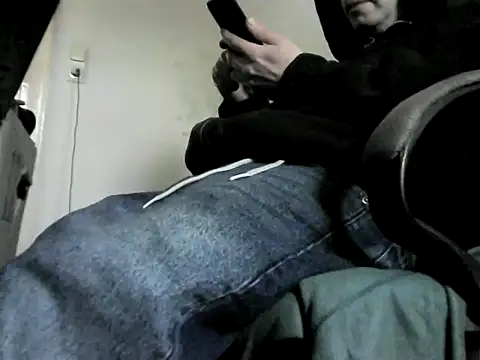 skateboy78 online show from 02.17.25