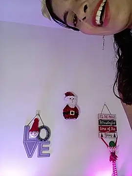 Fox Roxxan online show from 12.16.25