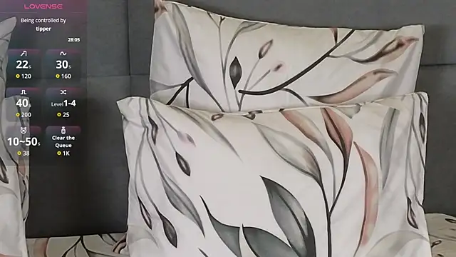 RianaRey online show from 02.10.26