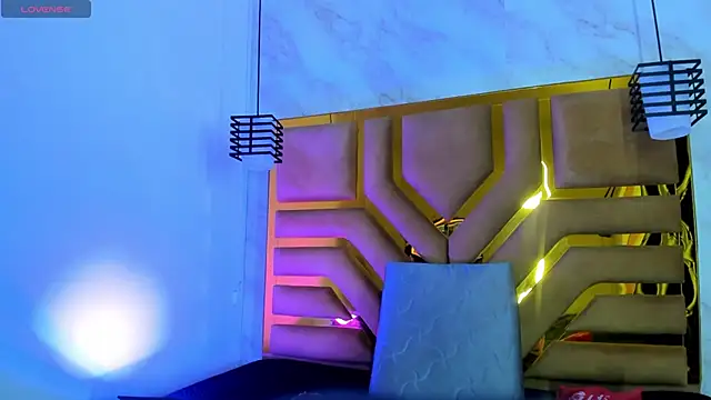 Snapshot of Luciifeer_ chatting on 10.29.25 Luciifeer online show from 10.29.25