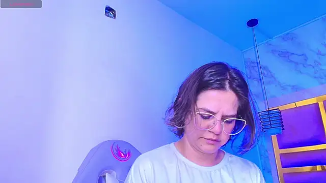 Snapshot of Luciifeer_ chatting on 11.09.25 Luciifeer online show from 11.09.25