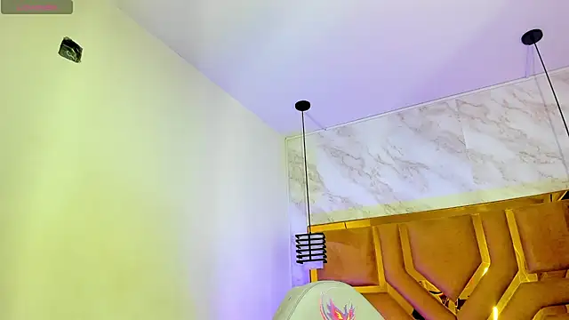 Snapshot of Luciifeer_ chatting on 11.14.25 Luciifeer online show from 11.14.25