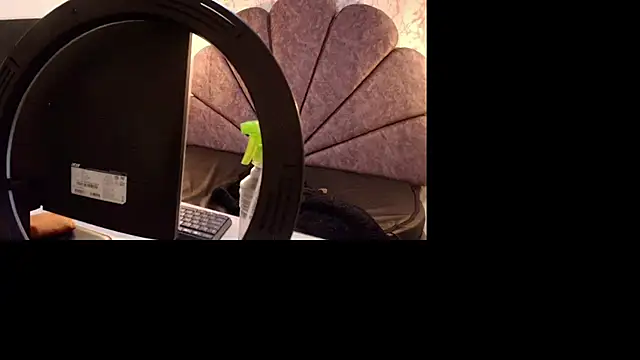 Snapshot of Luciifeer_ chatting on 12.02.25 Luciifeer online show from 12.02.25