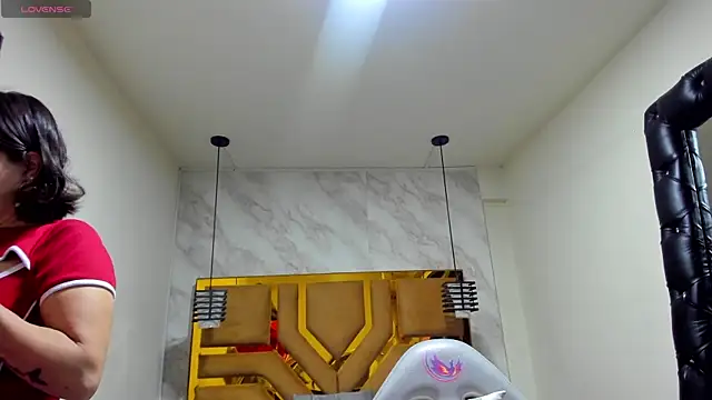 Snapshot of Luciifeer_ chatting on 01.10.26 Luciifeer online show from 01.10.26