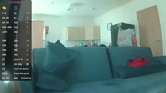 avamaxwell online show from 04.14.26