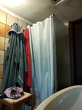 clarabell4 online show from 10.14.25