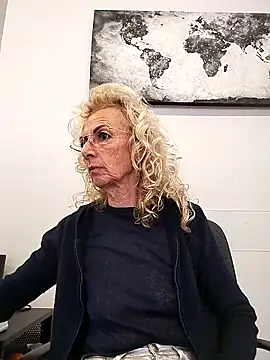 clarabell4 online show from 02.25.26