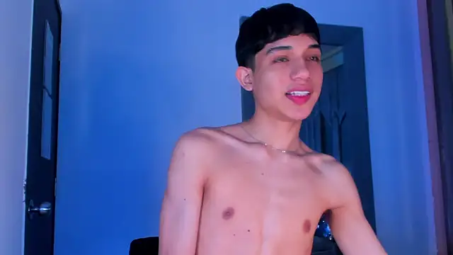 Sebax Young online show from 03.08.26