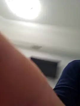 cubanitofeliz40 online show from 02.25.26