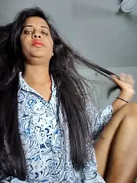 cute radhikaa online show from 04.02.26