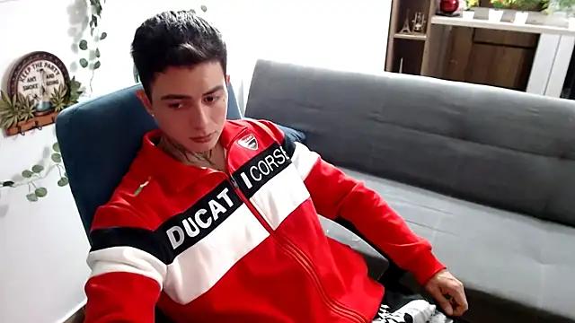 santii ss online show from 04.06.26