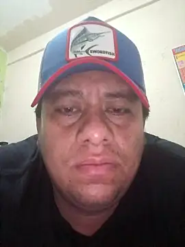 Snapshot of JesVel chatting on 09.21.25 JesVel online show from 09.21.25