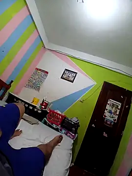 Snapshot of JesVel chatting on 11.19.25 JesVel online show from 11.19.25