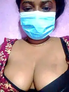 Snapshot of boosypussy chatting on 05.16.26 boosypussy online show from 05.16.26