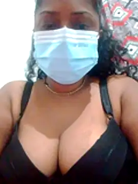 Snapshot of boosypussy chatting on 05.24.26 boosypussy online show from 05.24.26